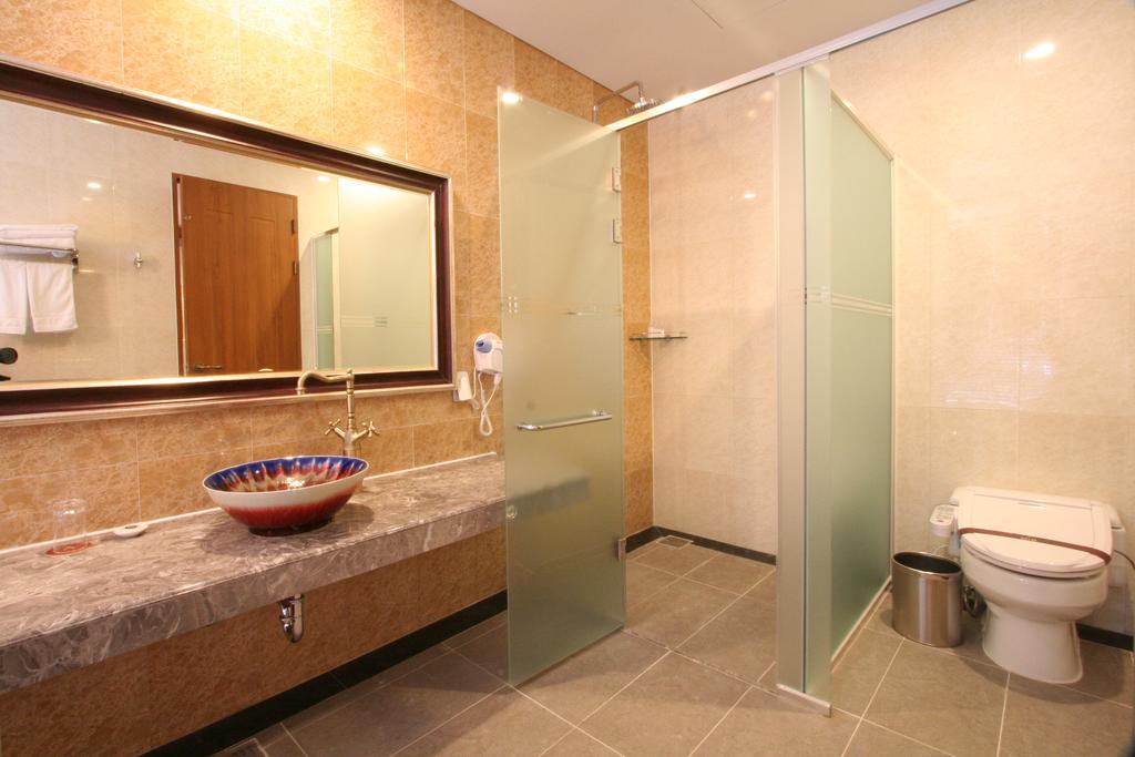 Wiz Hotel Pchadžu Exteriér fotografie