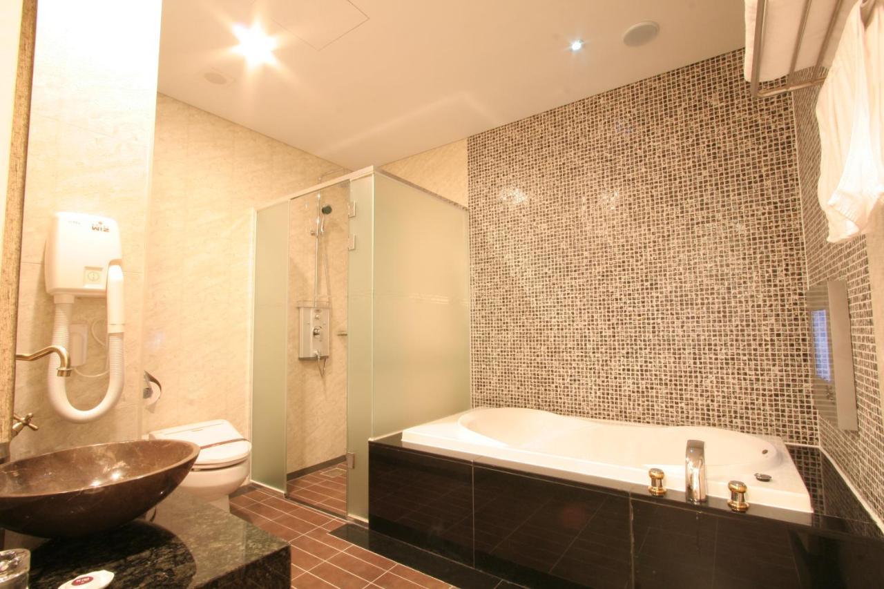 Wiz Hotel Pchadžu Exteriér fotografie
